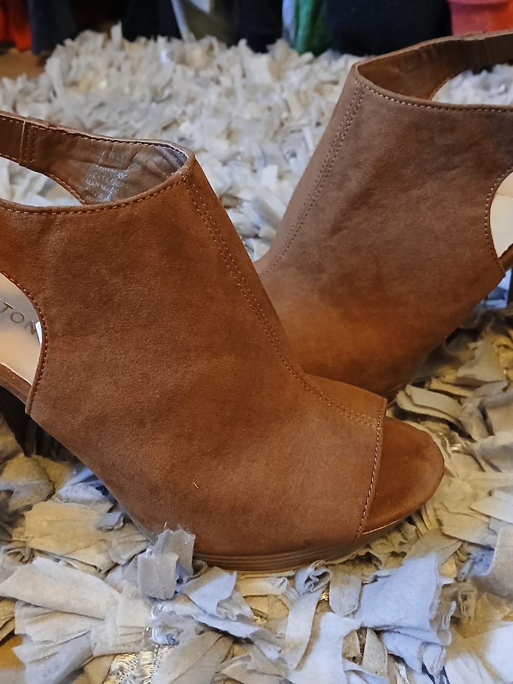 Women’s Open-Toe Suede Booties in Brown